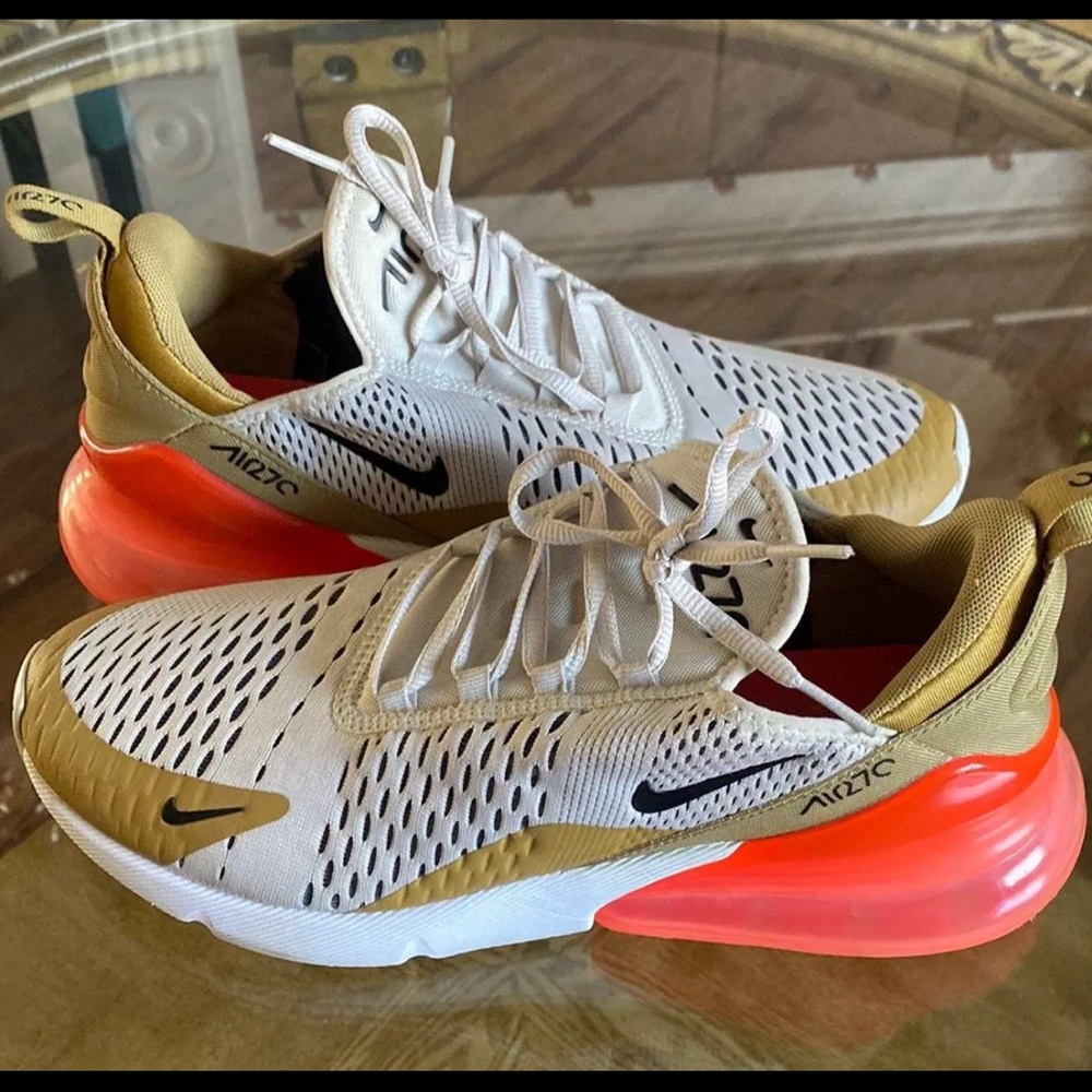 Nike Air Max 270 Women’s Shoes